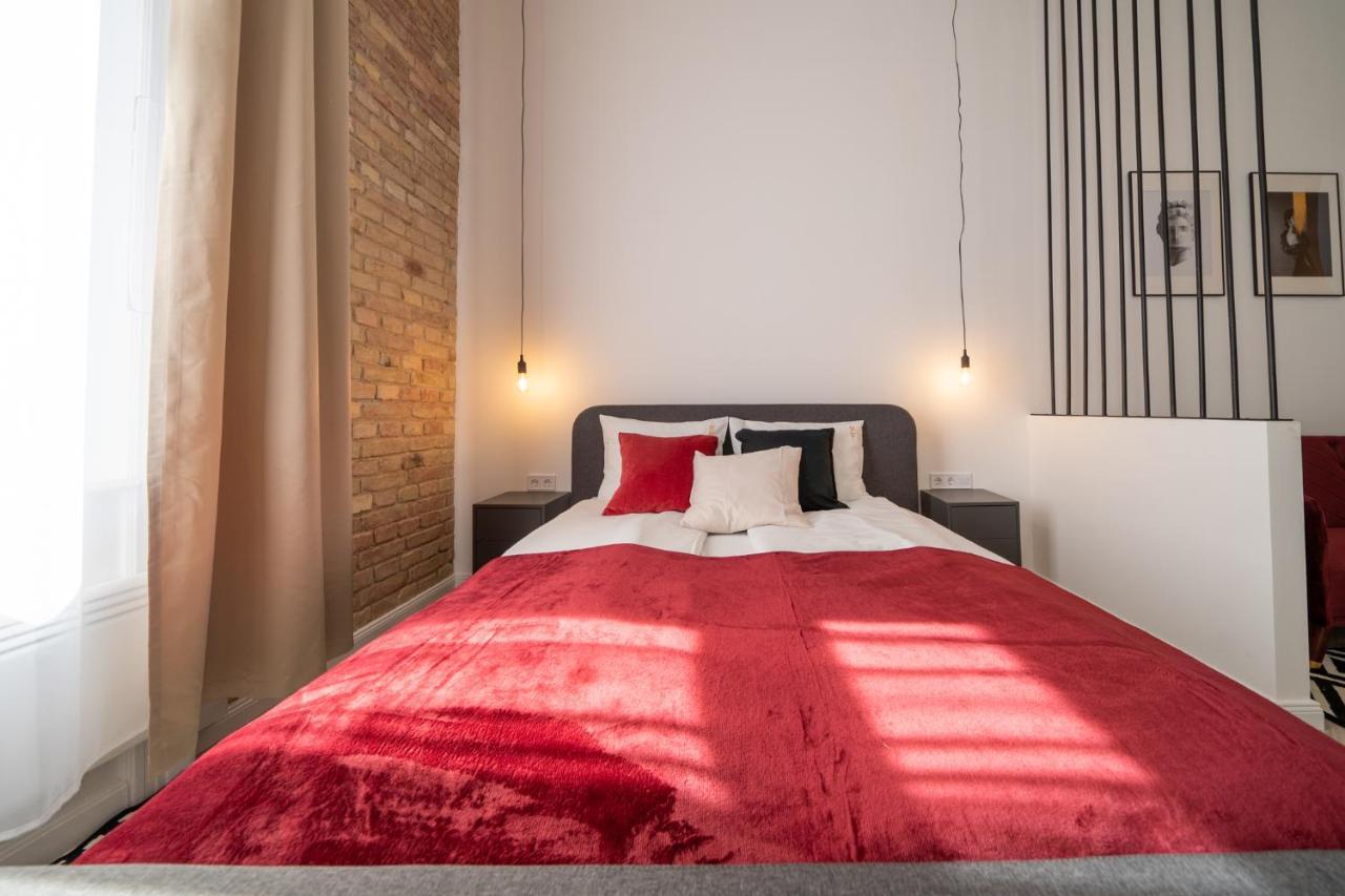 K33- Boutique Apartments, Best Location, by BQA Budapest Extérieur photo